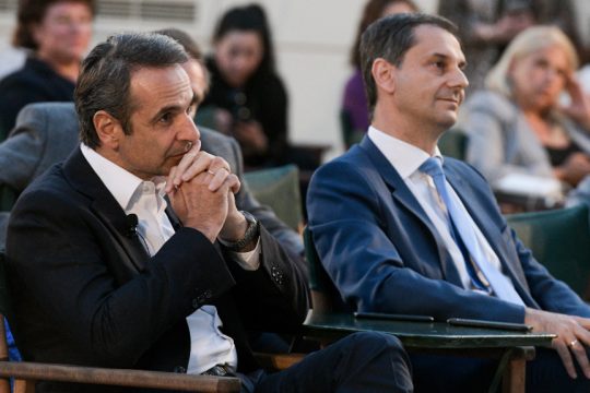 Μητσοτάκης - Θεοχάρης