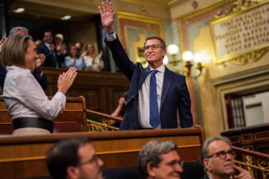 Αλμπέρτο Νούνιεθ Φεϊχό