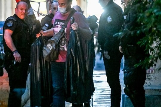 Aπό την επιχείρηση