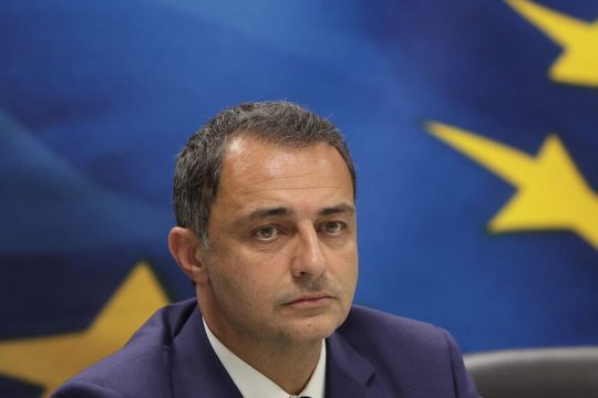 Ο αρμόδιος για την Ερευνα και Καινοτομία υφυπουργός Ανάπτυξης, Μάξιμος Σενετάκης