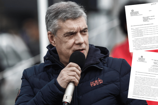 Ο Κώστας Αγοραστός και τα έγγραφα της Περιφέρειας