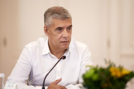 ο Κώστας Αγοραστός