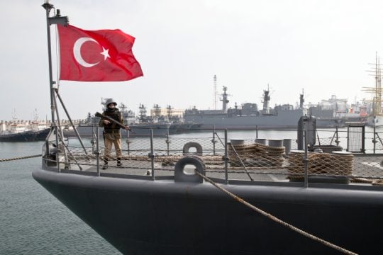 τουρκικό πολεμικό πλοίο