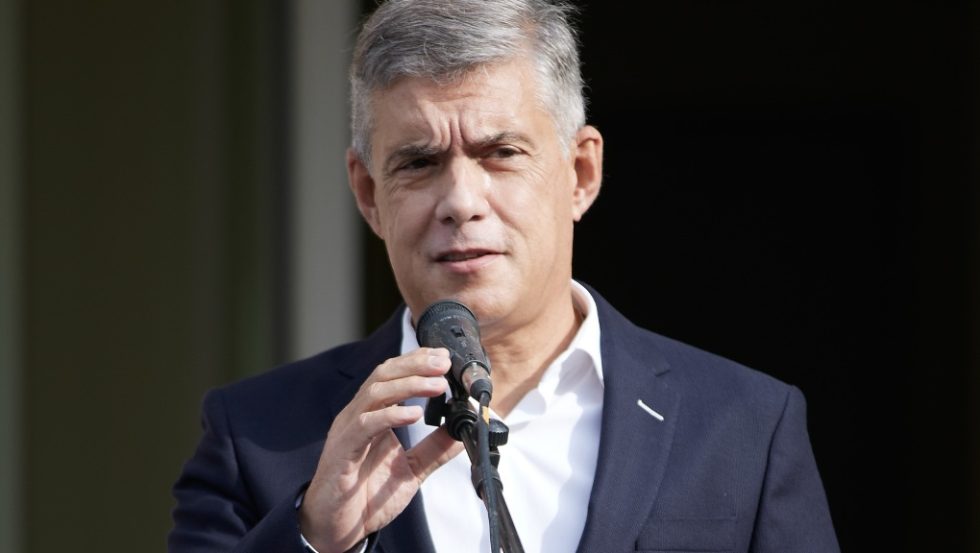 Κώστας Αγοραστός