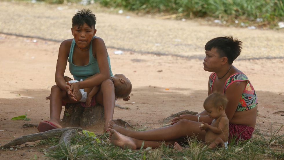 gynaikes yanomami