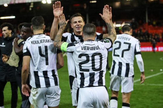paok-paiktes