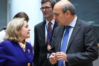 Στην «ειδική μέριμνα» για τις χώρες με υψηλές αμυντικές δαπάνες επιμένει ο υπουργός Οικονομικών Κωστής Χατζηδάκης