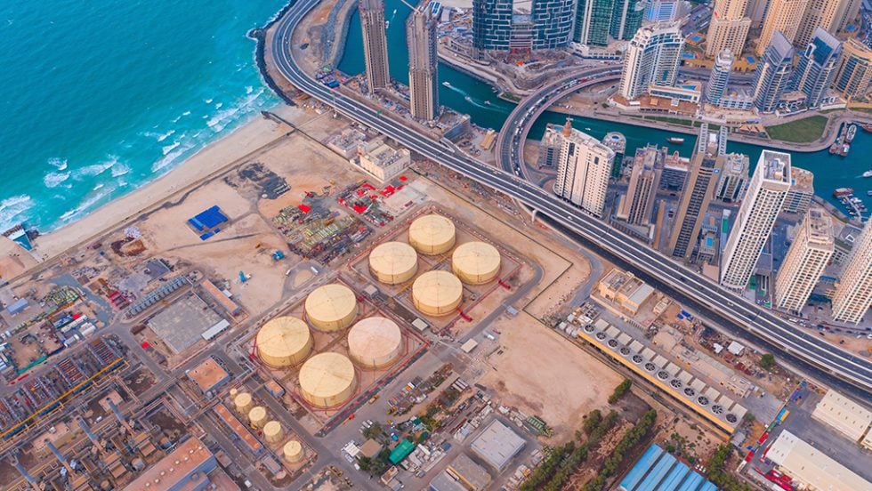 oil refinery- dubai