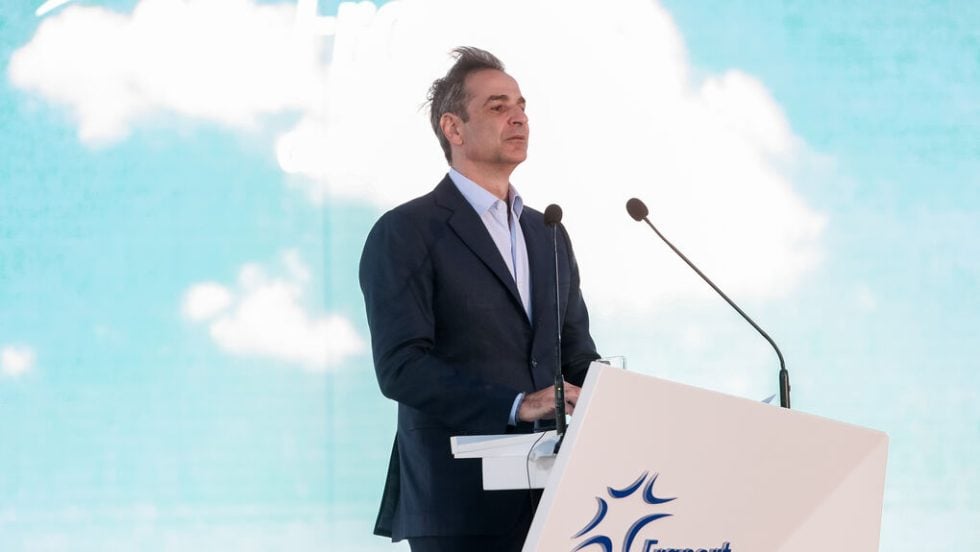 Aπό την εκδήλωση για τα εγκαίνια των 14 αεροδρομίων διαχείρισης Fraport Greece, στη Θεσσαλονίκη, παρουσία του πρωθυπουργού Κυριάκου Μητσοτάκη, τον Μάιο 2021.