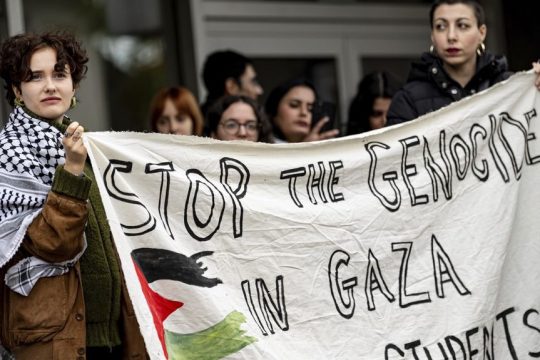 Συγκέντρωση μαθητών και φοιτητών στο Βερολίνο υπέρ της Παλαιστίνης