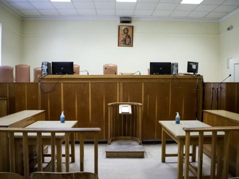 Στο εδώλιο οδηγός θανατηφόρου τροχαίου: Κατηγορείται πως ήθελε να ξηλώσει «εγκέφαλο» οχήματος για να σβήσει στοιχεία