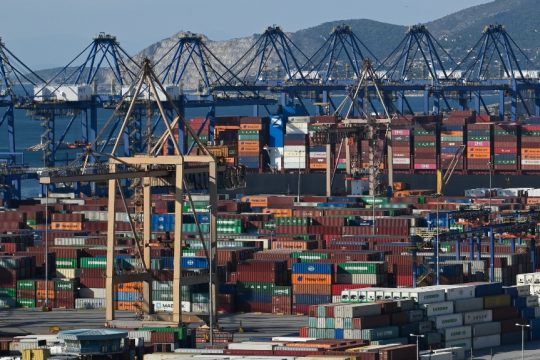 Σταθμός εμπορευματοκιβωτίων στο Νέο Ικόνιο- Πέραμα