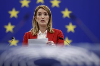 Η πρόεδρος του Ευρωπαϊκού Κοινοβουλίου, Ρομπέρτα Μέτσολα