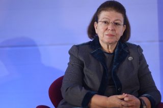 Λίνα Μενδώνη