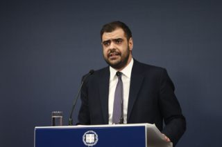 Ο κυβερνητικός εκπρόσωπος Π. Μαρινάκης
