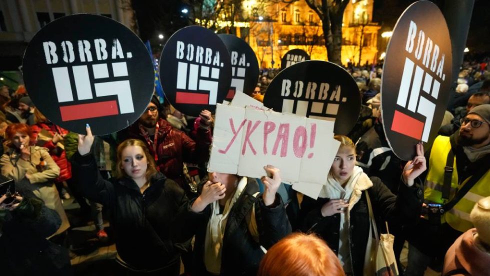 Βελιγράδι, εκλογές, επεισόδια