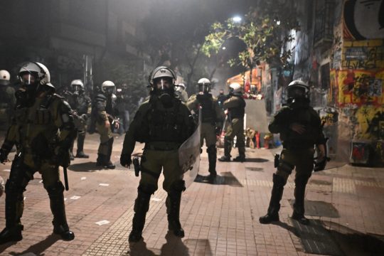 ΜΑΤ στα Εξάρχεια