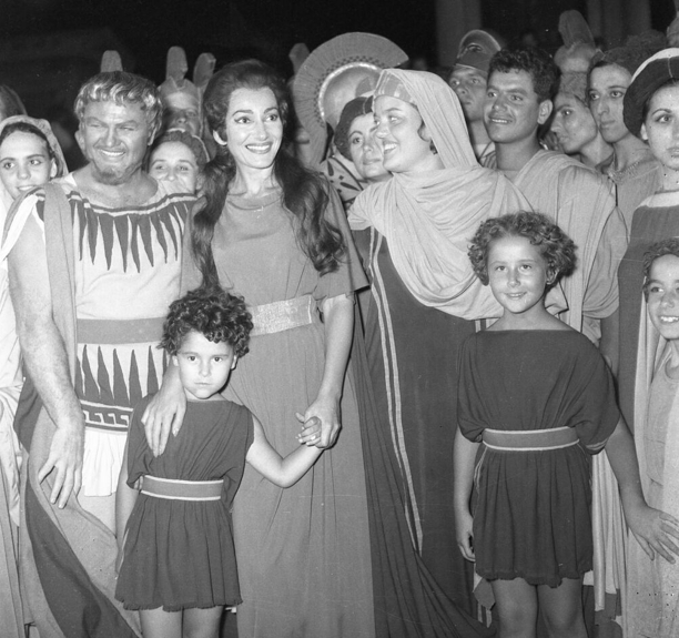 callas-parastasi