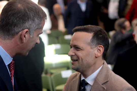 Κόντρα Δούκα - Μπακογιάννη για τη διπλή ανάπλαση: «Μεγάλες οι καθυστερήσεις» - «Ποιος δεν θέλει να γίνει;»