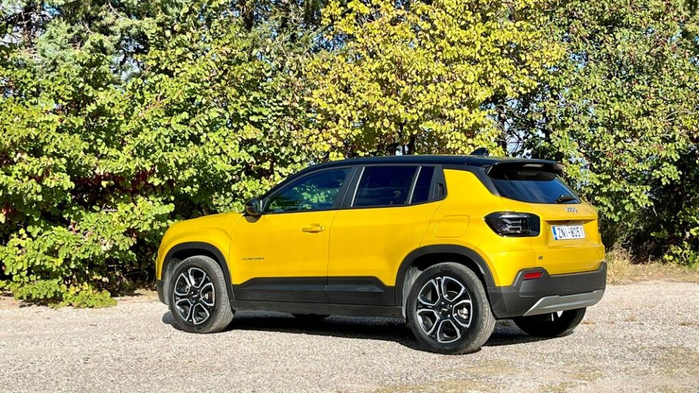 jeep avenger