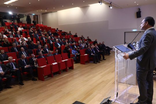 Αδωνις Γεωργιάδης