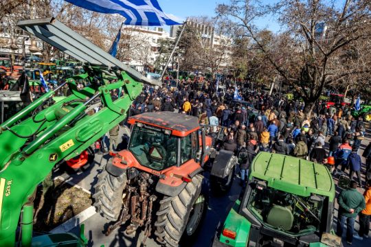 τρακτέρ στη Λάρισα
