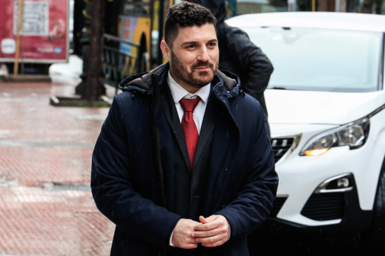 O Διονύσης Τεμπονέρας προσέρχεται στην Πολιτική Γραμματεία