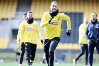 aek-pisaro