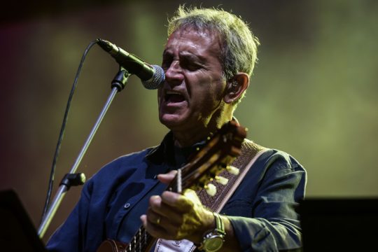 Γιώργος Νταλάρας