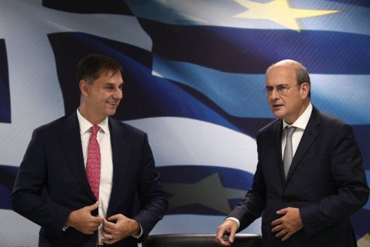 Κωστής Χατζηδάκης, Χάρης Θεοχάρης