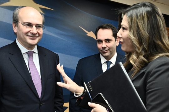 Κωστής Χατζηδάκης, Σοφία Ζαχαράκη