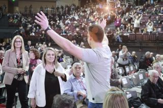 Ο Στέφανος Κασσελάκης στο συνέδριο του ΣΥΡΙΖΑ