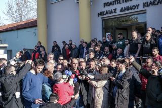 Από τη συνεδρίαση των εκπροσώπων των αγροτικών μπλόκων από όλη την Ελλάδα στη Νίκαια Λάρισας