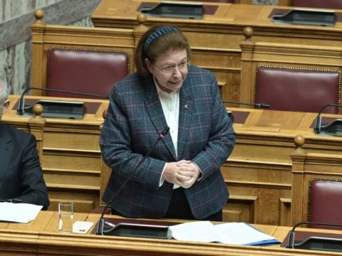 Μενδώνη
