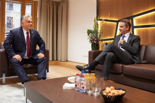 ο Κυριάκος Μητσοτάκης με τον Βίκτορ Όρμπαν