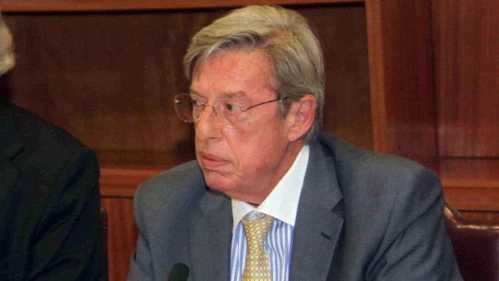 ο Διονύσης Μπεχράκης