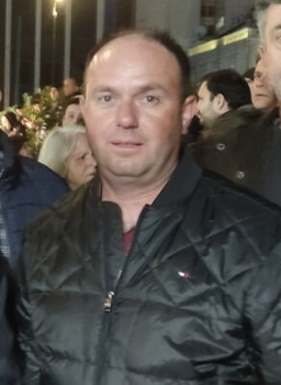 nikos lampiris