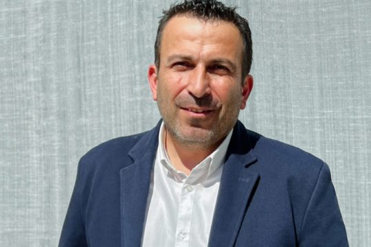 Στέφανος Παραστατίδης