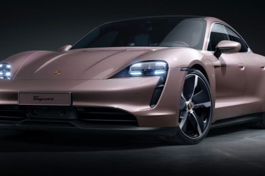PORSCHE TAYCAN