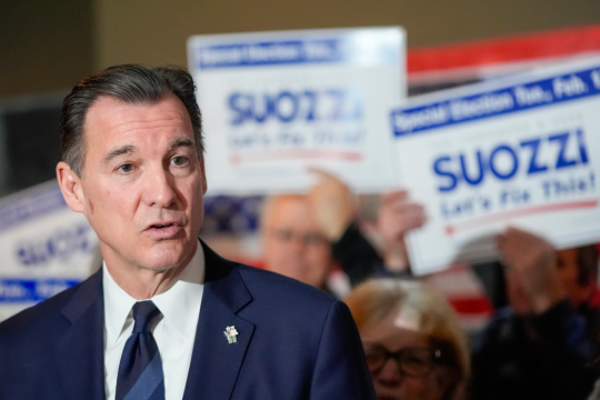 tom-suozzi