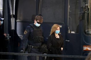 Προσαγωγή της Ρούλας Πισπιρίγκου στο δικαστήριο