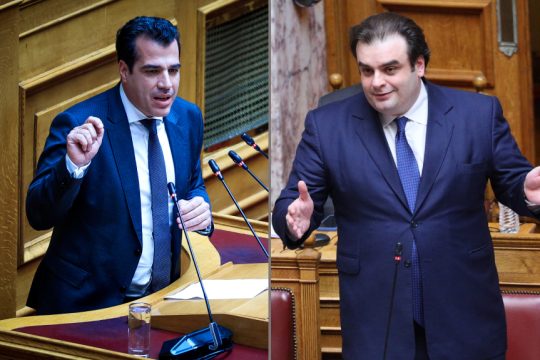 o Θάνος Πλεύρης και ο Κυριάκος Πιερρακάκης