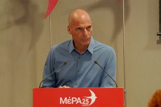 Γιάνης Βαρουφάκης