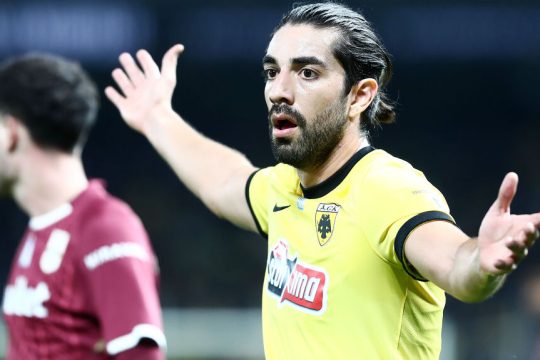 aek-pisaro