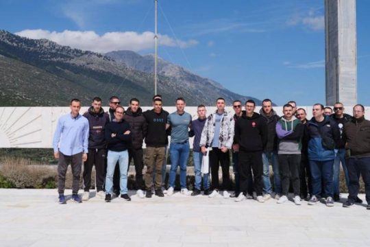 Στέφανος Κασσελάκης, Δίστομο