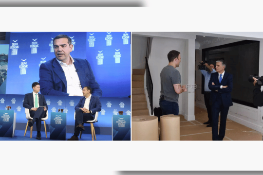 Αριστερά, ο Αλέξης Τσίπρας στη χθεσινή συνέντευξη στο Φόρουμ των Δελφών | Δεξιά, στιγμιότυπο από τη συνέντευξη του Στέφανου Κασσελάκη στον Νίκο Ευαγγελάτο