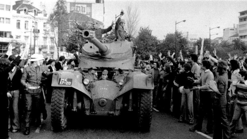 Επανάσταση των γαριφάλων- Πορτογαλία, 1974
