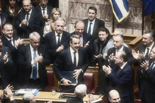 Ο Κυριάκος Μητσοτάκης και οι υπουργοί του στη Βουλή