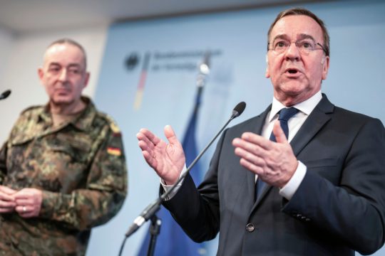 ο υπουργός Άμυνας της Γερμανίας, Μπόρις Πιστόριους