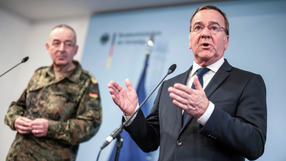 ο υπουργός Άμυνας της Γερμανίας, Μπόρις Πιστόριους
